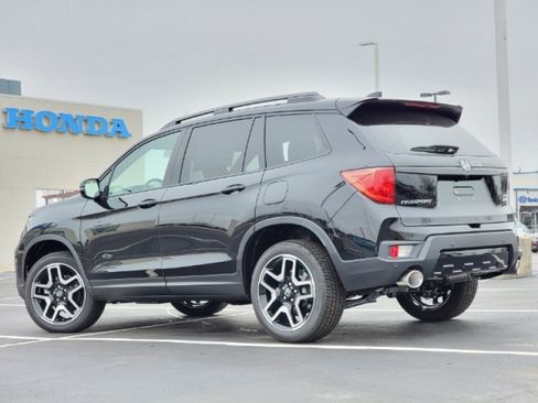 Used 2023 Honda Passport Elite image 6