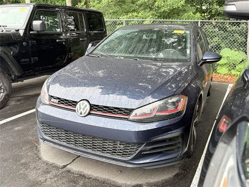 Used 2018 Volkswagen GTI SE FWD image 1