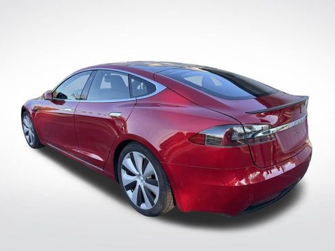 Used 2021 Tesla Model S Performance image 4