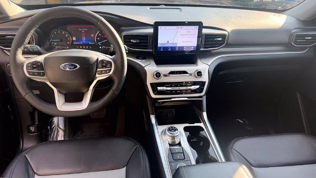 Certified 2023 Ford Explorer XLT w/ Equipment Group 202A AWD/4WD image 23