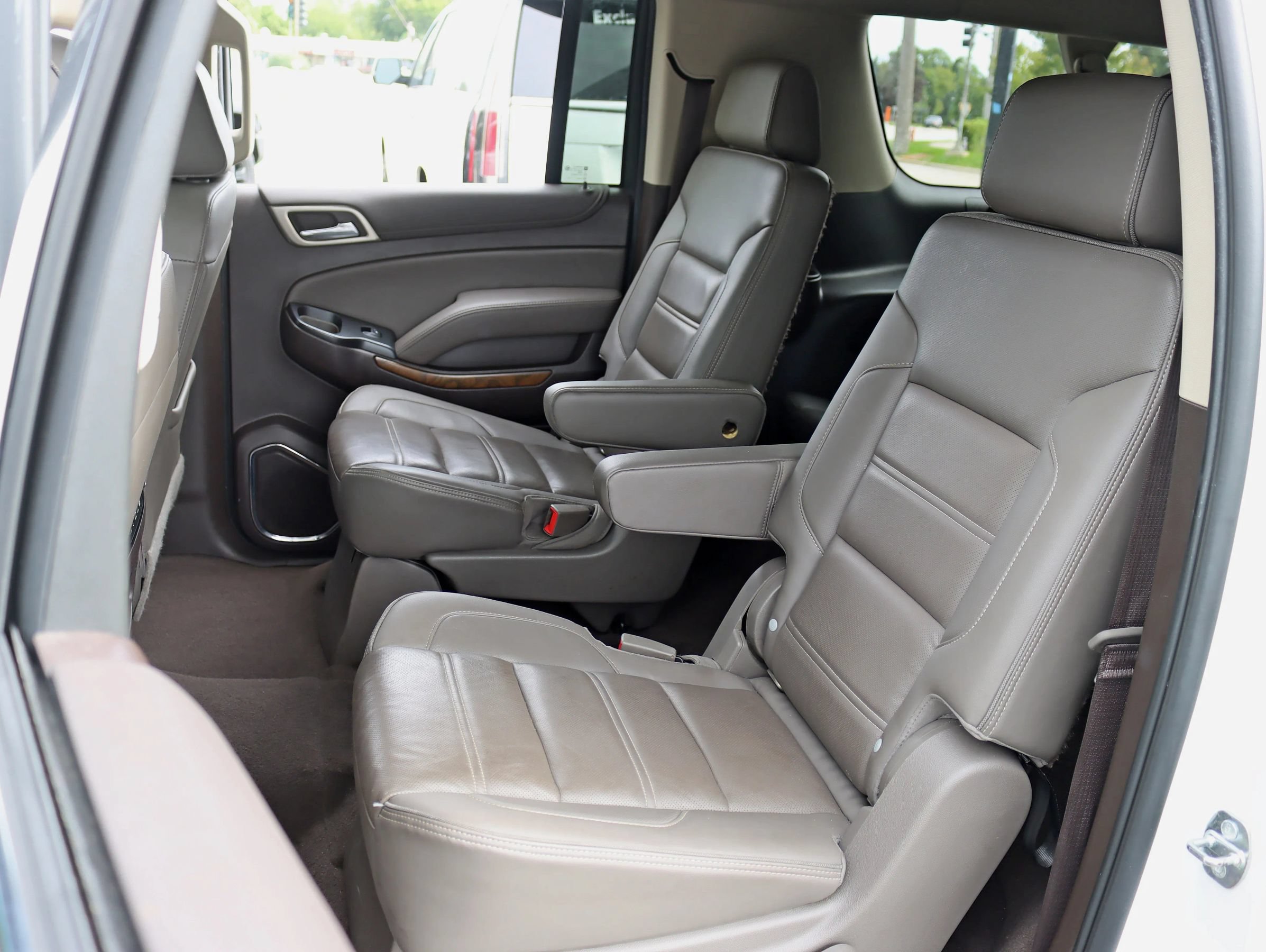 Used 2019 GMC Yukon XL Denali w/ Denali Ultimate Package AWD/4WD image 31