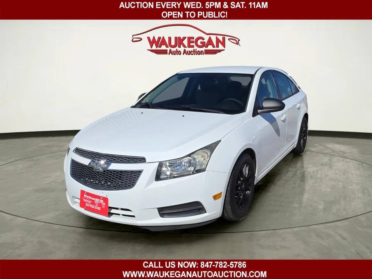 Used 2013 Chevrolet Cruze LS FWD image 1