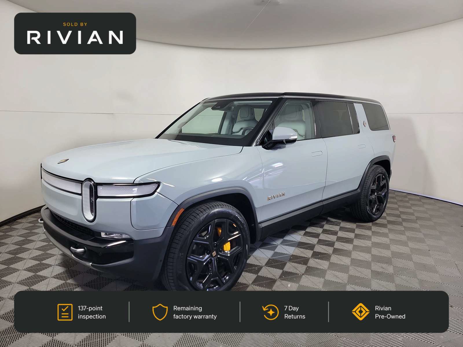 Used 2023 Rivian R1S Adventure Quad AWD/4WD image 1