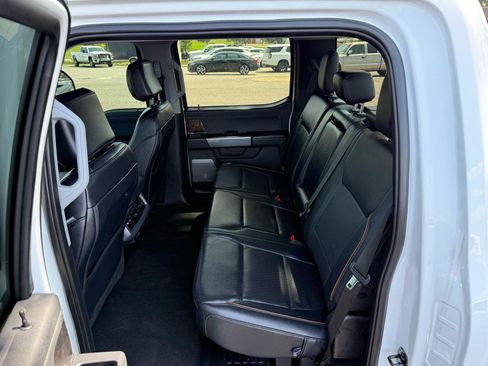 Used 2025 Ford F250 Lariat AWD/4WD image 15