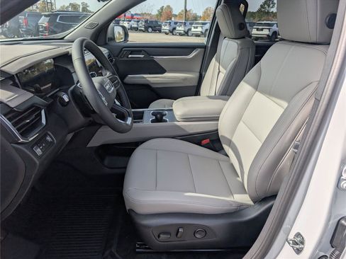 New 2026 GMC Acadia Elevation w/ Elevation Premium Package FWD image 10