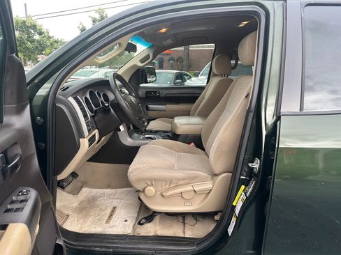 Used 2010 Toyota Tundra 2WD Double Cab image 11