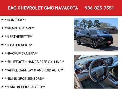 New 2026 Chevrolet Trax RS w/ Sunroof Package