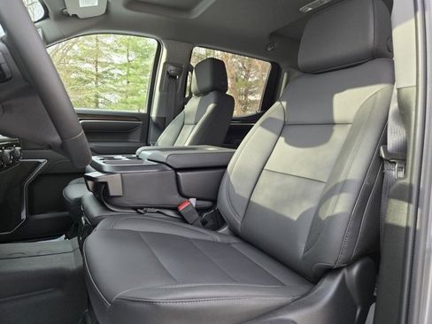 New 2026 Chevrolet Silverado 1500 LT image 17