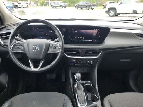 Used 2024 Buick Encore GX Preferred FWD image 22