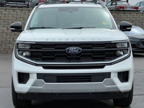 New 2026 Ford Expedition Max Platinum w/ Platinum Ultimate Package AWD/4WD image 43