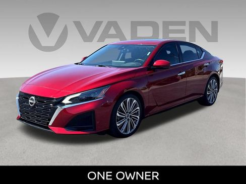 Used 2023 Nissan Altima 2.5 SL FWD image 4