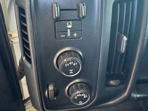 Used 2019 Chevrolet Silverado 2500 W/T image 15
