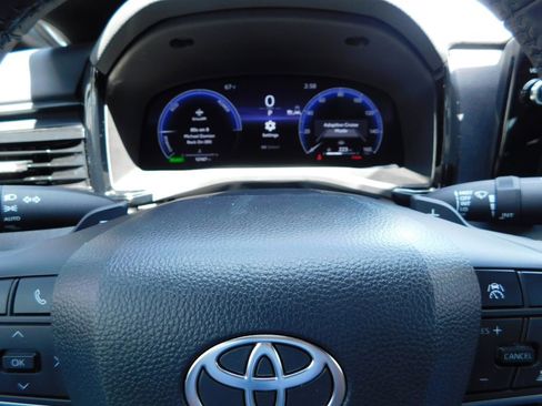Used 2025 Toyota Camry XSE w/ Premium Package FWD image 29