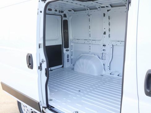 New 2026 RAM ProMaster 1500 w/ Convenience Group image 11