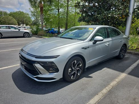 Used 2024 Hyundai Sonata SEL image 3