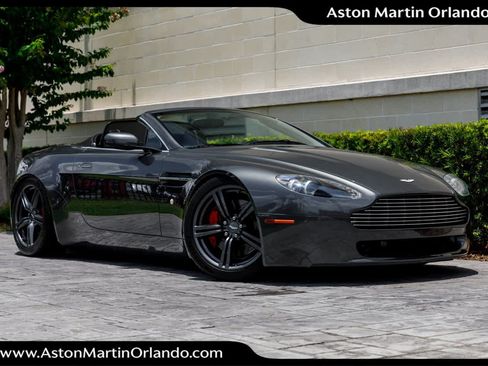 Used 2009 Aston Martin V8 Vantage Roadster RWD image 14