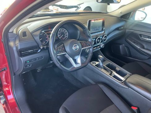 Used 2020 Nissan Sentra SV w/ Trunk Package FWD image 6