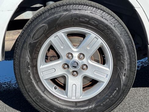 Used 2008 Mercury Mariner 2WD Hybrid image 11