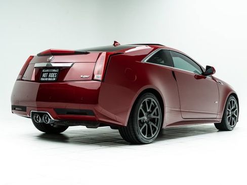 Used 2013 Cadillac CTS V RWD image 12