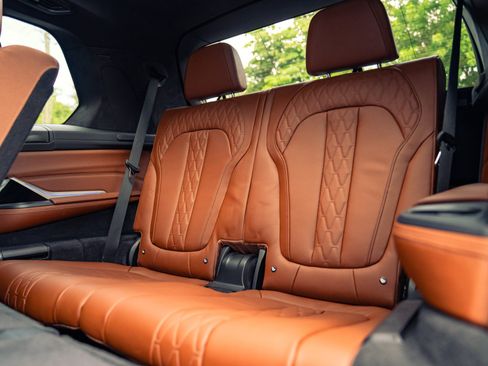Used 2021 BMW ALPINA XB7 AWD/4WD image 44