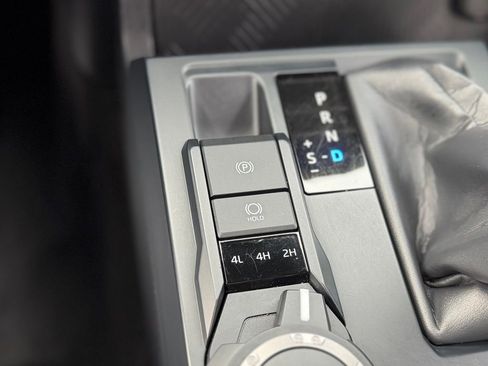 Used 2024 Toyota Tacoma SR5 image 16