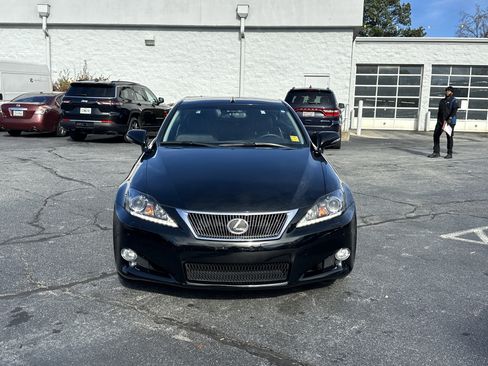 Used 2012 Lexus IS 350C image 4