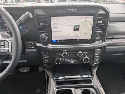 New 2026 Ford F250 Lariat w/ Black Appearance Package AWD/4WD image 22
