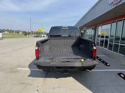 Used 2013 Ford F250 Platinum w/ FX4 Off Road Pkg image 5