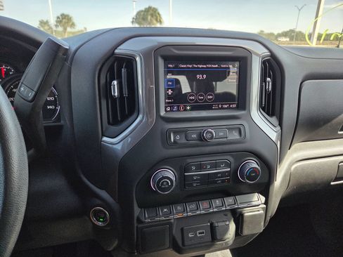 Used 2023 Chevrolet Silverado 1500 Custom RWD image 8
