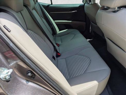 Certified 2023 Toyota Camry SE FWD image 17