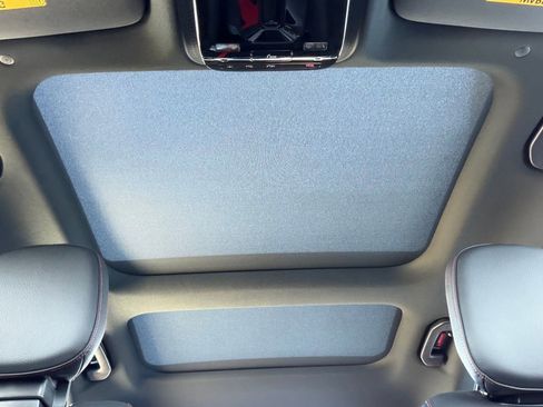 New 2026 Mercedes-Benz C 43 AMG AMG C 43 image 16