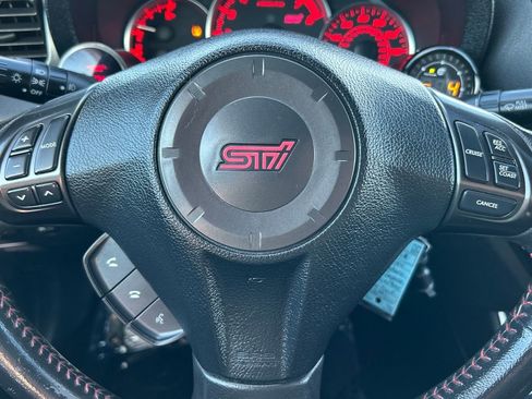 Used 2014 Subaru Impreza WRX STI image 11