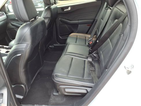 Used 2025 Ford Escape Platinum AWD/4WD image 13
