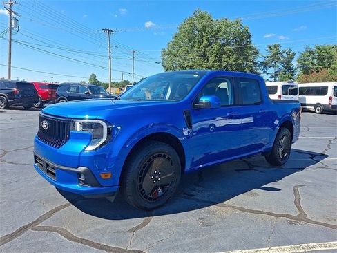 New 2025 Ford Maverick Lobo image 3