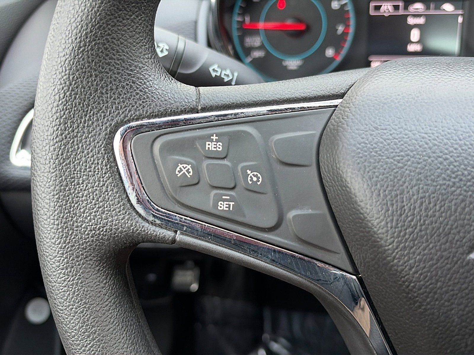 Used 2016 Chevrolet Cruze LT w/ Convenience Package FWD image 29