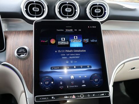 New 2026 Mercedes-Benz GLC 300 4MATIC image 23