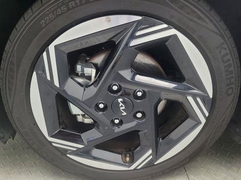 Used 2025 Kia K4 EX FWD image 31
