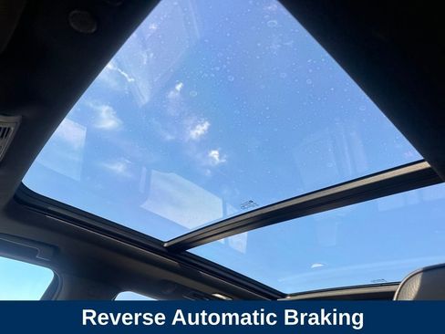 Used 2022 GMC Yukon Denali w/ Denali Premium Package image 41