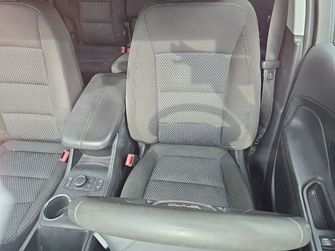 Used 2024 GMC Terrain SLE w/ Driver Convenience Package AWD/4WD image 12
