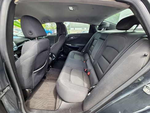 Used 2016 Chevrolet Malibu LT FWD image 22