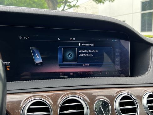 Used 2019 Mercedes-Benz S 560 Sedan image 24