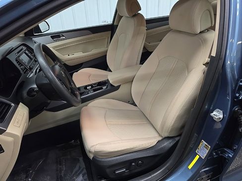 Used 2015 Hyundai Sonata SE w/ Option Group 09 image 29
