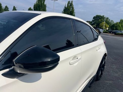 Used 2025 Honda Civic Type R image 15