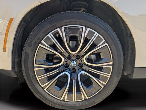 Used 2025 BMW X3 xDrive30i w/ Premium Package image 10