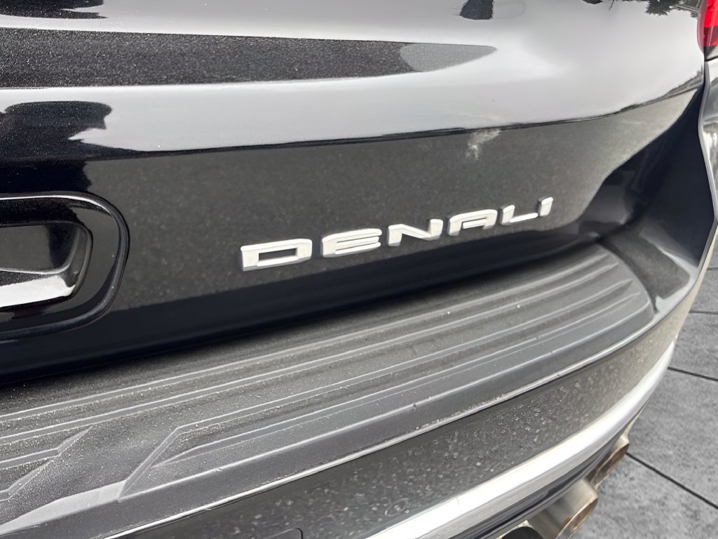 Used 2021 GMC Yukon Denali w/ Denali Ultimate Package AWD/4WD image 35