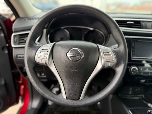 Used 2014 Nissan Rogue S image 27