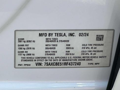 Used 2024 Tesla Model X AWD/4WD image 17