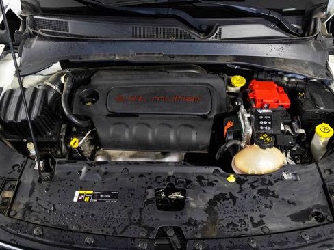 Used 2020 Jeep Compass Limited image 45