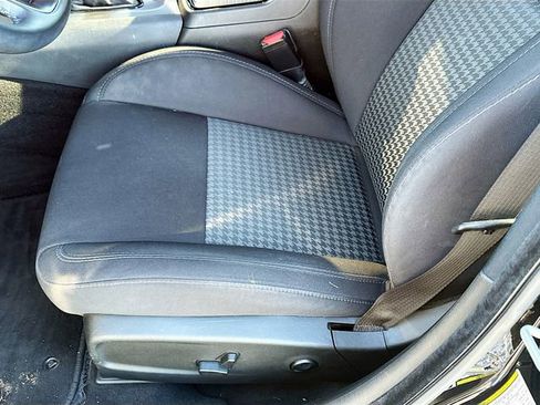 Used 2019 Dodge Charger GT image 18