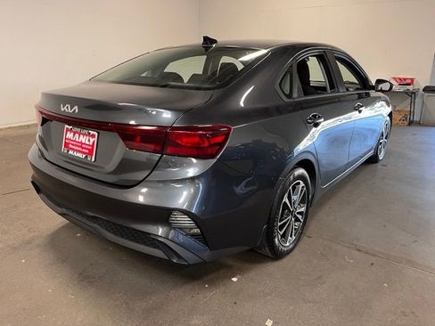 Used 2023 Kia Forte LXS FWD image 3